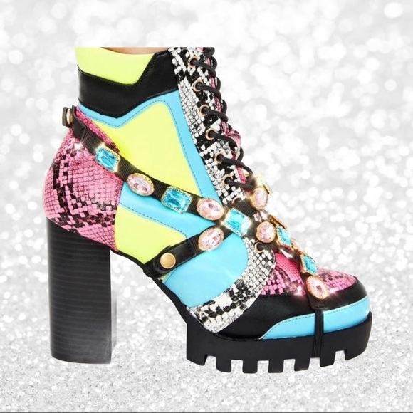 Wild Diva Shoes - Wild Diva Lounge ‘Glenna’ Ankle Boots